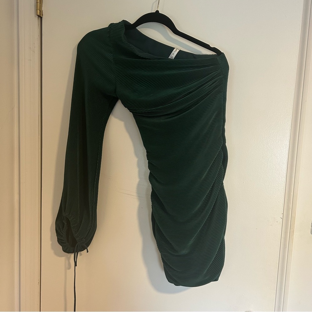 Lucy In The Sky One Shoulder Mini Dress in Hunter Green